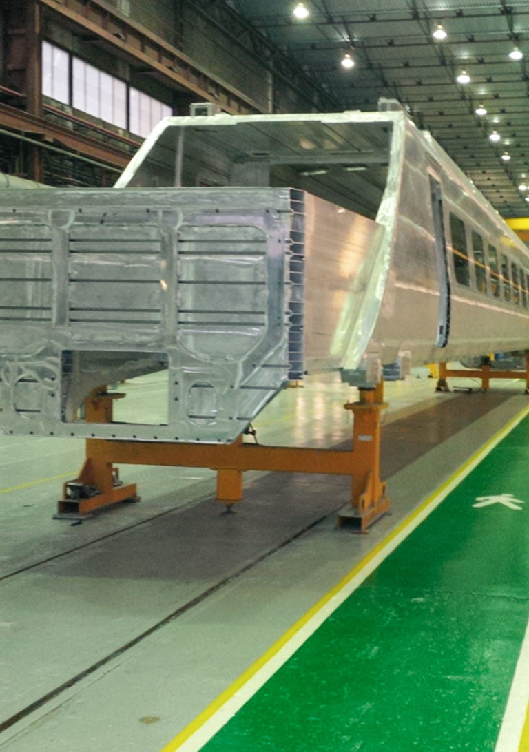 Railway Industry: steel/aluminium welding system